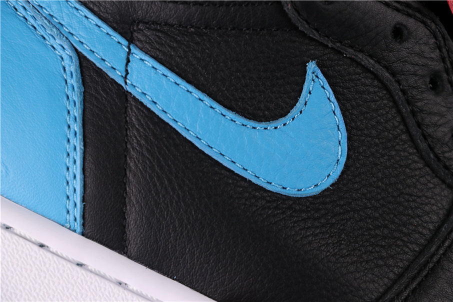 UNC to Chicago Sneakers - Air Jordan 1 High CD0461-046 - product image from the listing.
