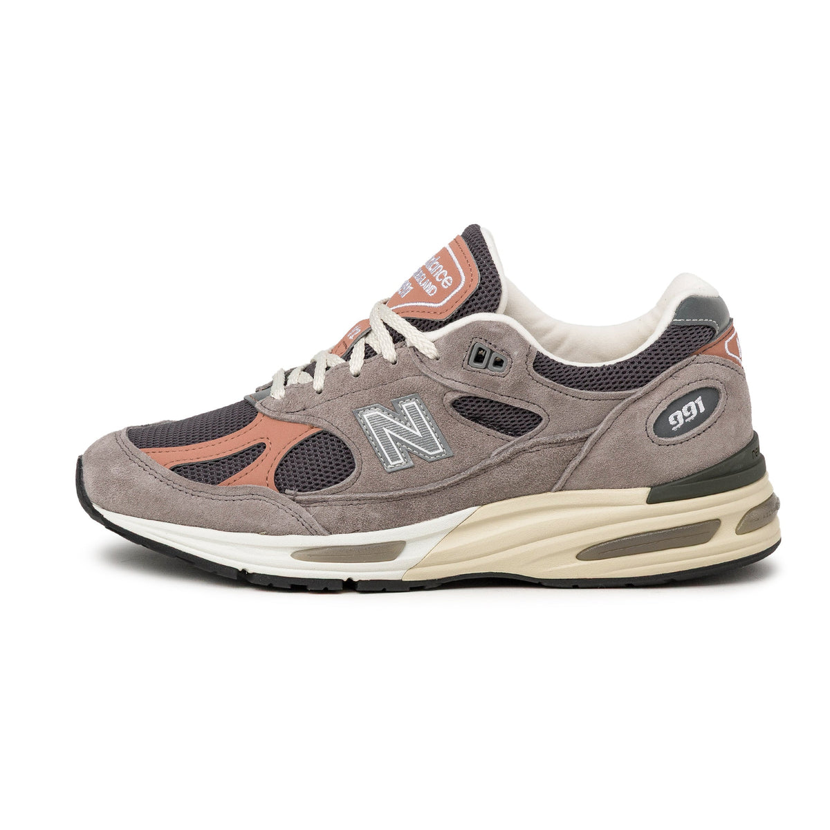 991 v2 *Made in England* by New Balance - product image from the listing.