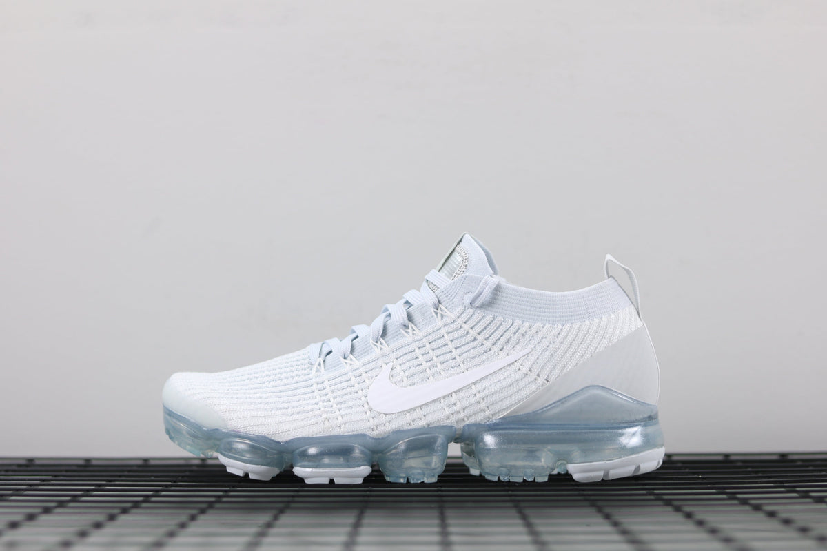 Nike Air VaporMax Flyknit 3 in White Grey AJ6900-102 - product image from the listing.