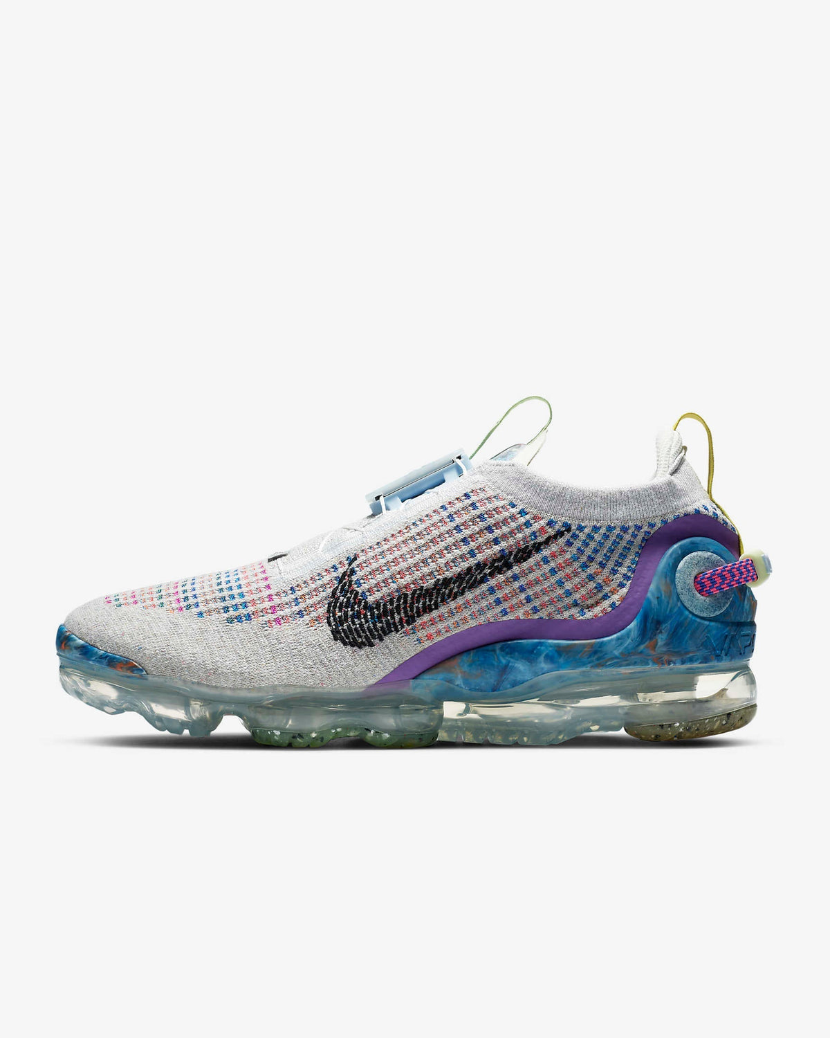Nike Air VaporMax 2020 Flyknit CJ6740-001 Trainers - product image from the listing.