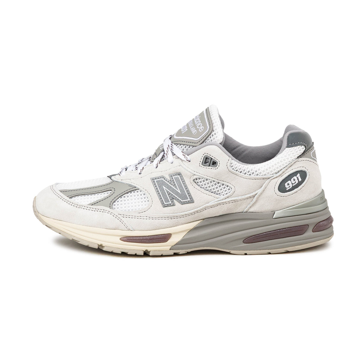 991 v2 *Made in England* by New Balance - product image from the listing.