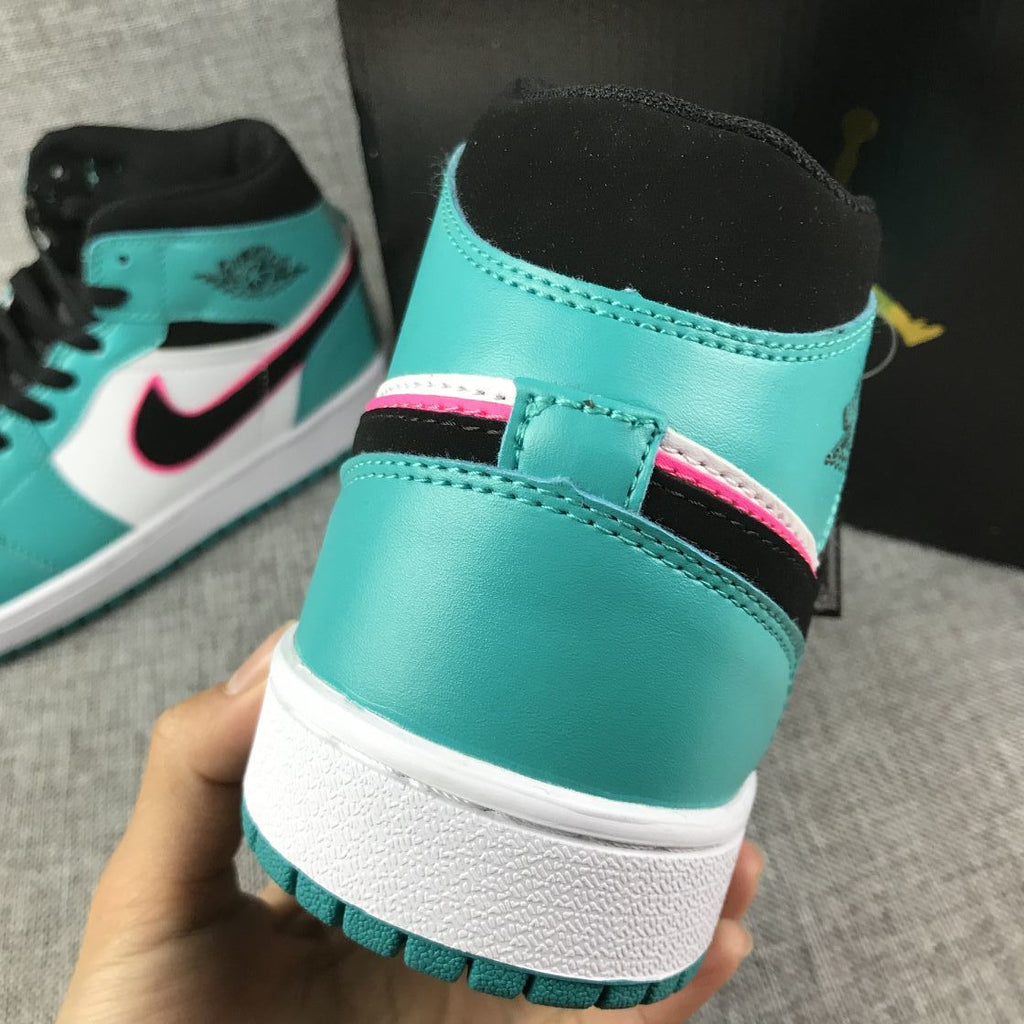 South Coast Sneakers - Air Jordan 1 Mid 852542-306 - product image from the listing.