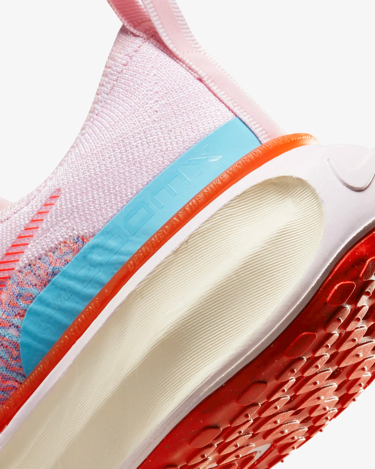 Women's Nike ZoomX Invincible Run Flyknit 3 Road Running Shoes Pink - product image from the listing.