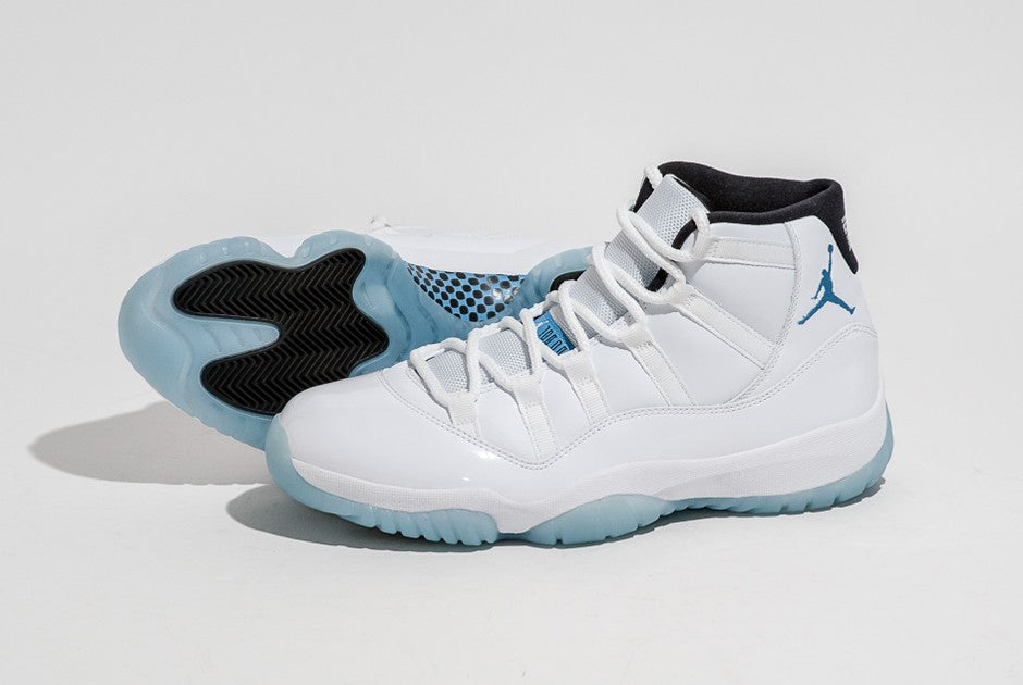 Legend Blue (2014) - Jordan 11 Retro - product image from the listing.