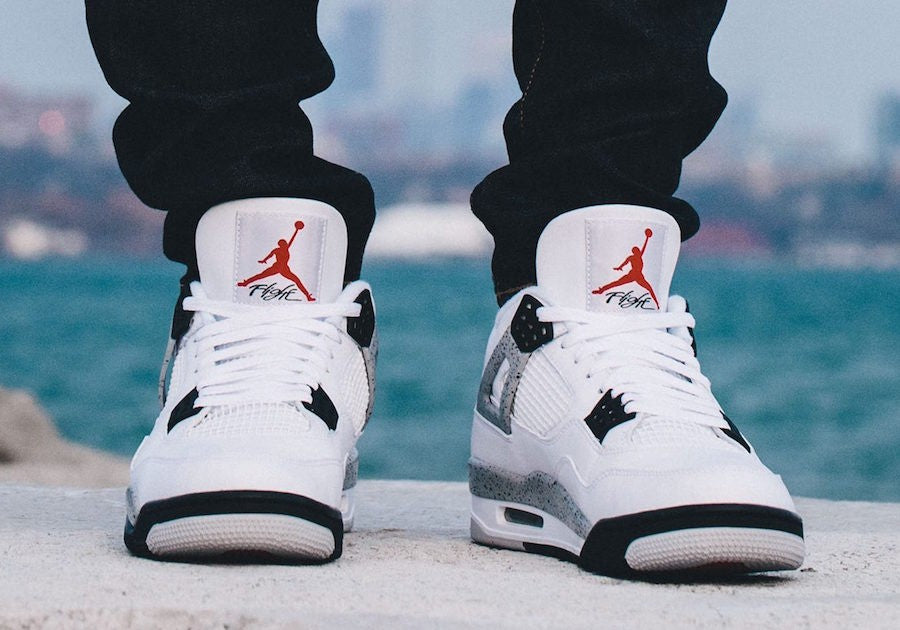 Golf White Cement - Jordan 4 Retro - product image from the listing.
