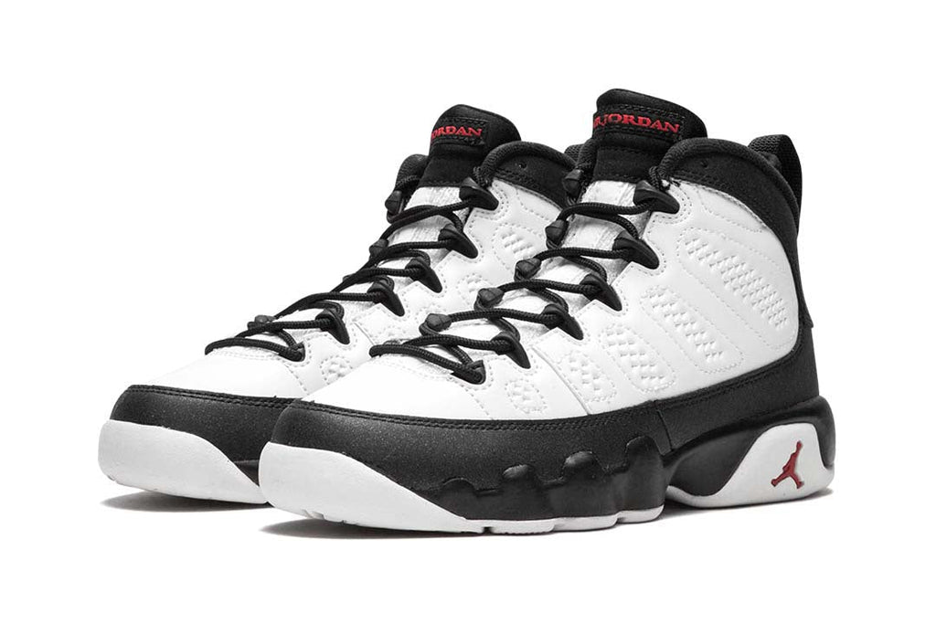 Space Jam - Jordan 9 Retro OG 2016 - product image from the listing.