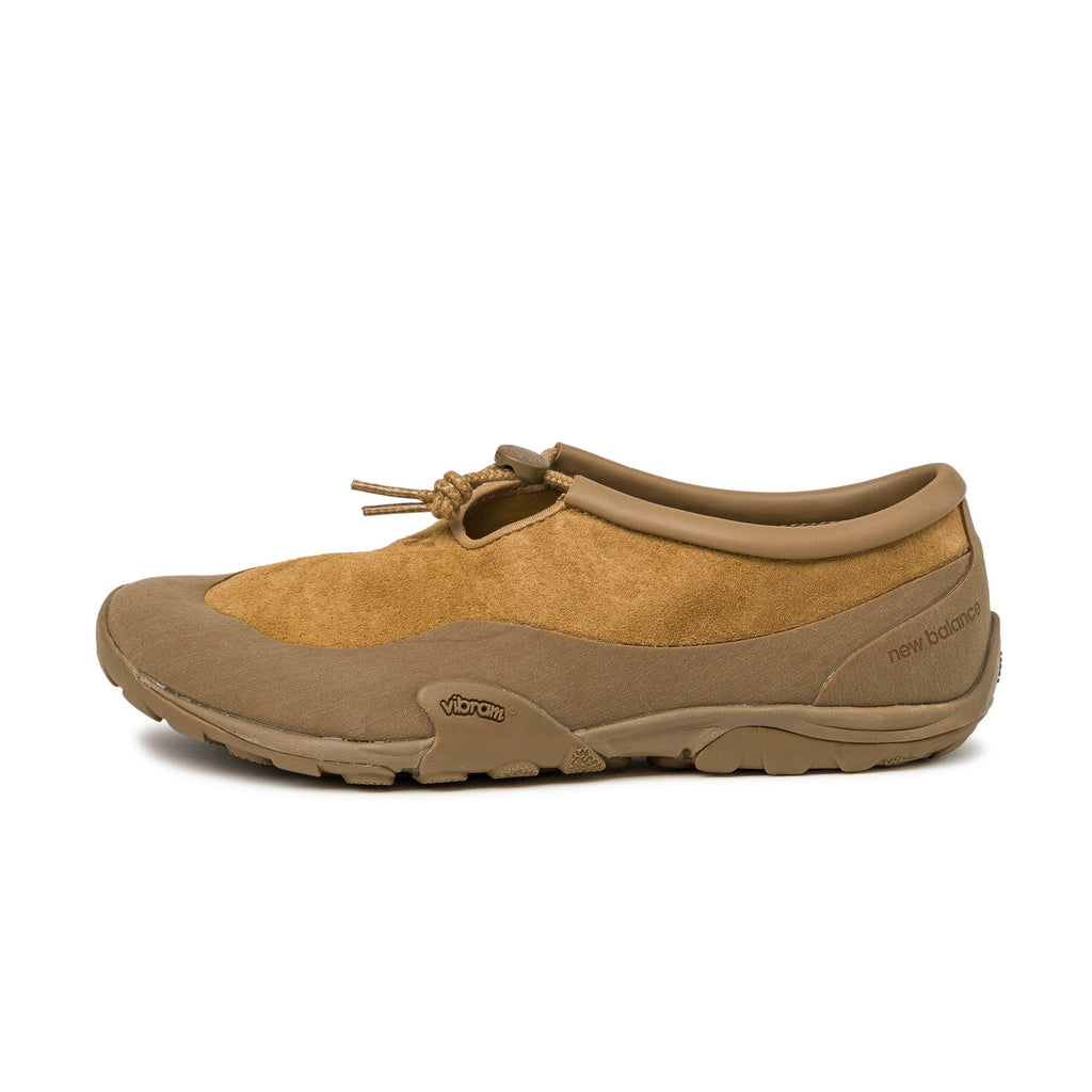 MT10T by New Balance - product photo shown in the listing for this item.