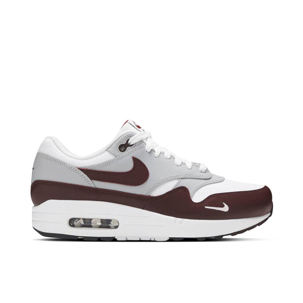 Mystic Dates - Nike Air Max 1 Premium - product image from the listing.