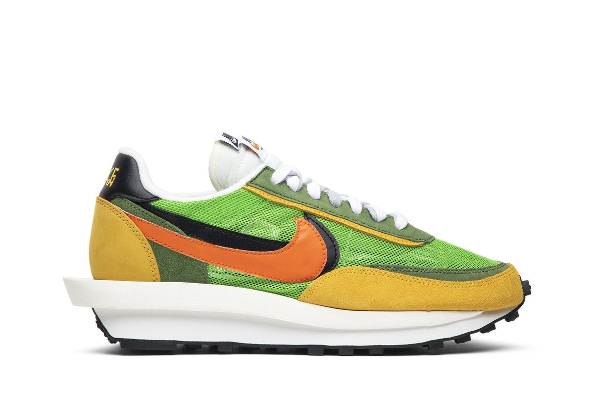 Nike LDWaffle x Sacai Daybreak in Green - product image from the listing.
