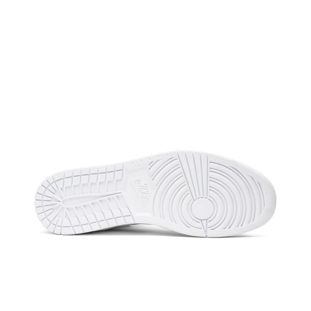 Off-White x Air Jordan 1 Retro High OG White 2018 AQ0818-100 - product image from the listing.