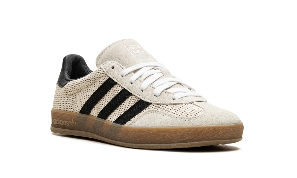 "Aluminum / Core Black" Gazelle Indoor IH4769 - product image from the listing.