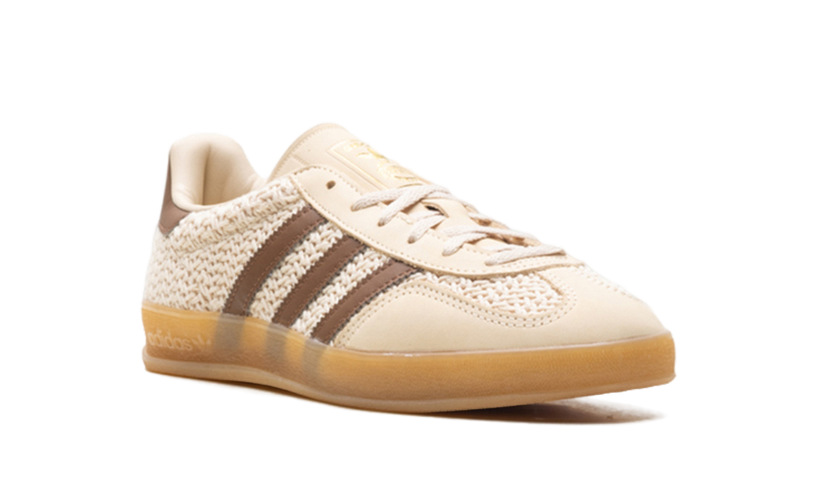 "Cream/Brown Knit" Gazelle Indoor JS1418 - product image from the listing.