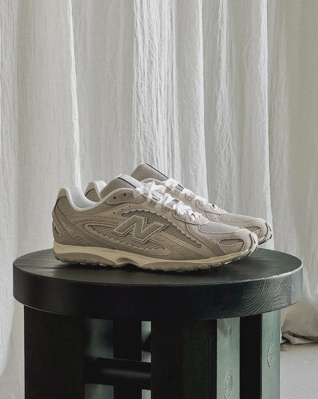 204L *Ribbon Pack* by New Balance - product image from the listing.