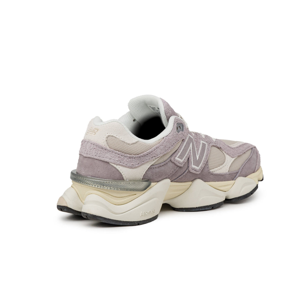 New Balance 90/60 - product photo shown in the listing for this item.