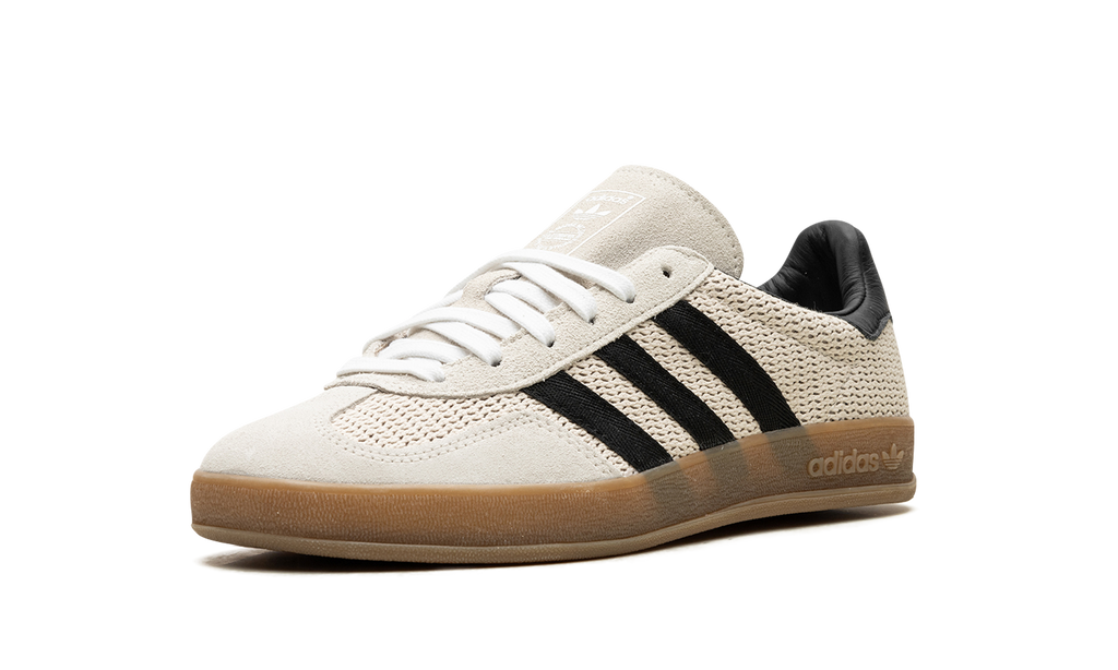 "Aluminum / Core Black" Gazelle Indoor IH4769 - product image from the listing.